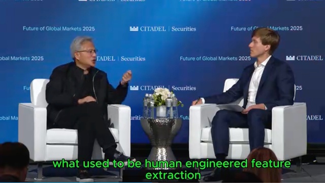 富联平台登录:黄仁勋:如果我们 100% 不在中国,英伟达 AI 芯片在华份额将从 95% 归零